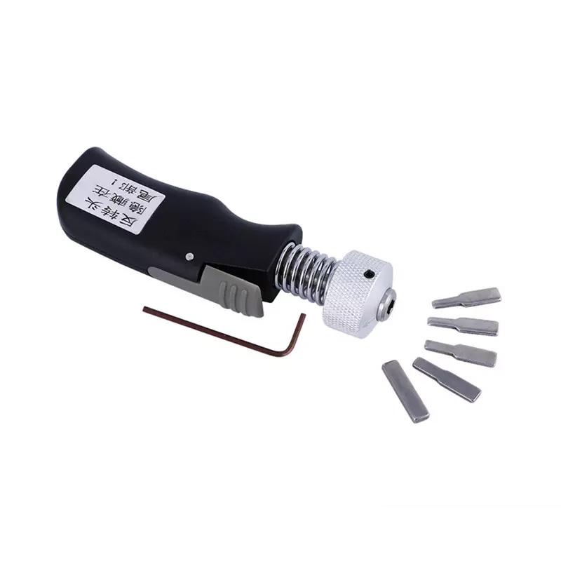 HUK Straight Shank Plug Spinner